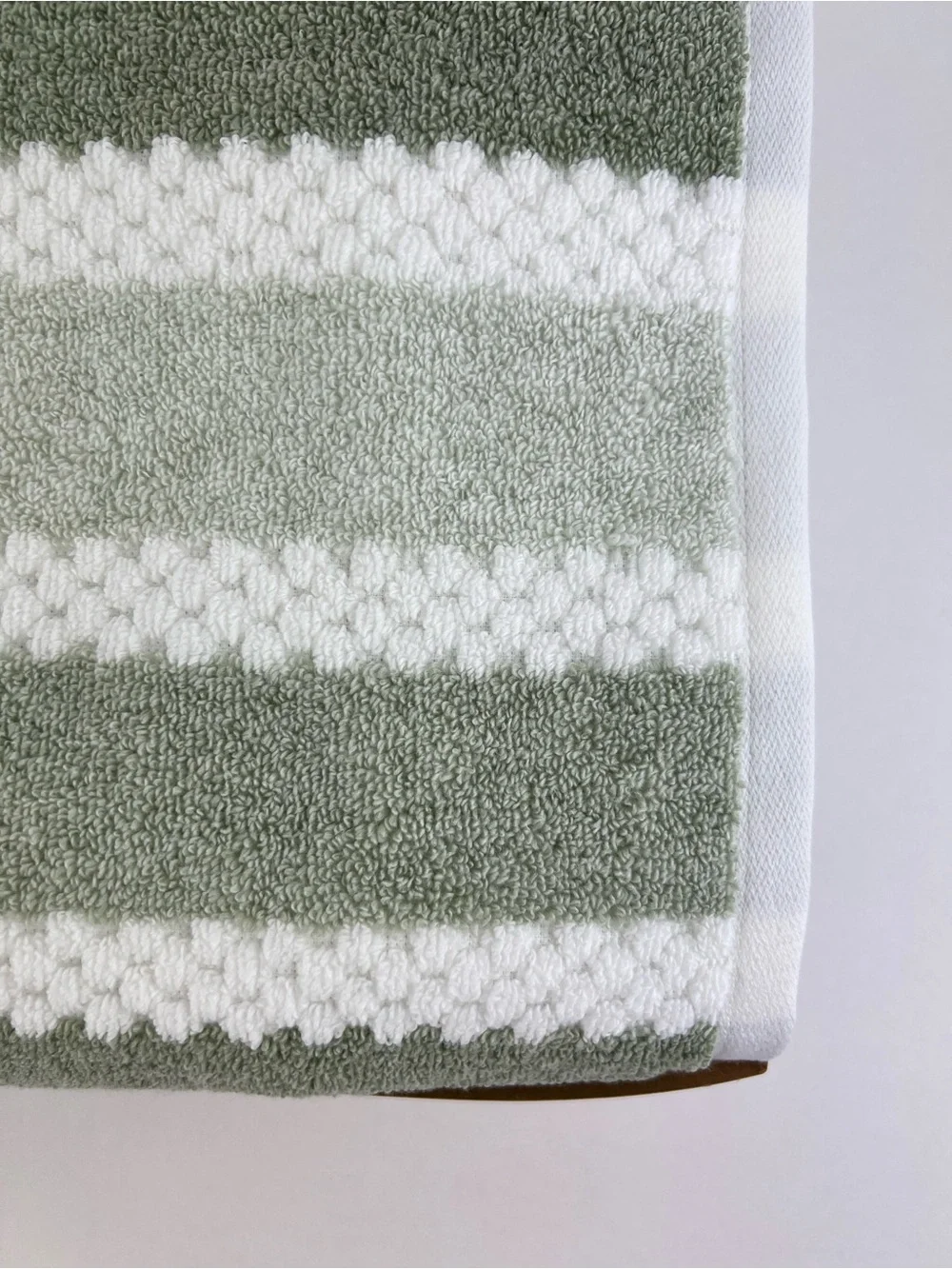 Eco Melange Bath Towels Green White Quick Dry Soft 100% Cotton 2 Pc Set NEW